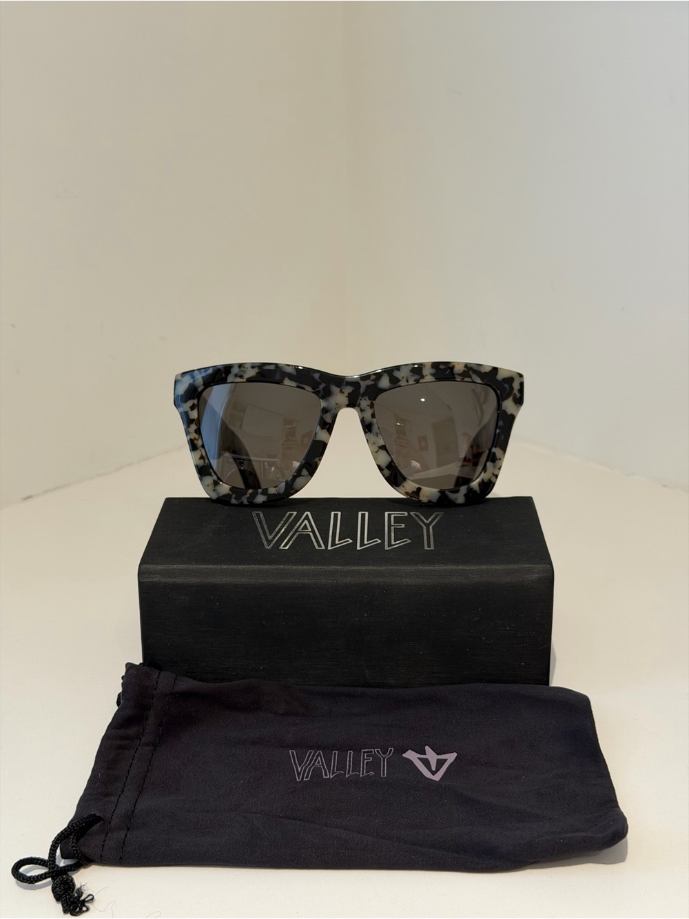 Valley Eyewear Black & Ivory Tortoiseshell Sunglasses